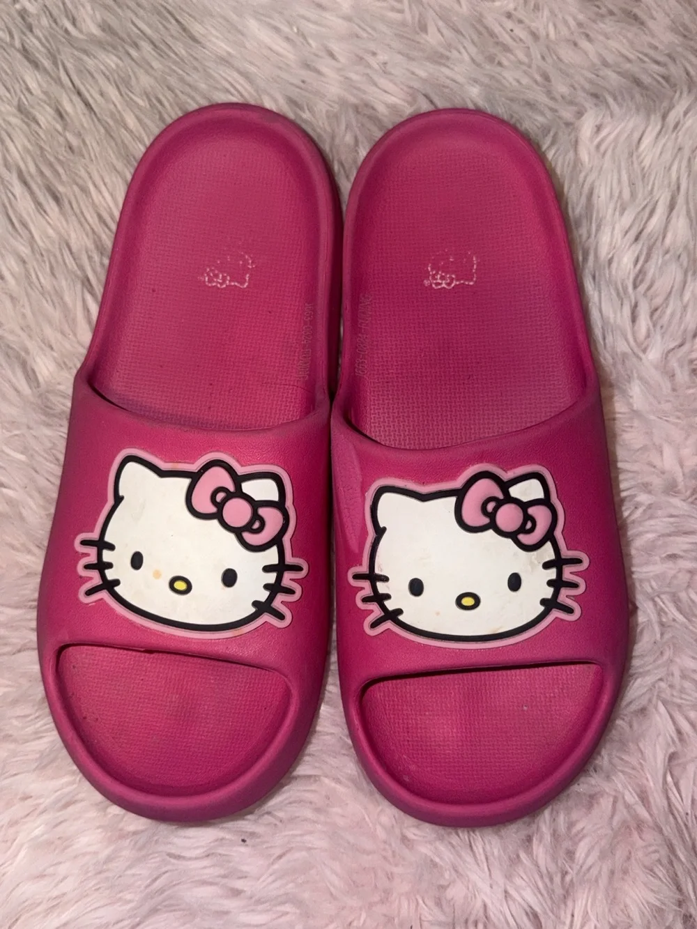 Hello Kitty Hot Pink Slide Sandals for Girls